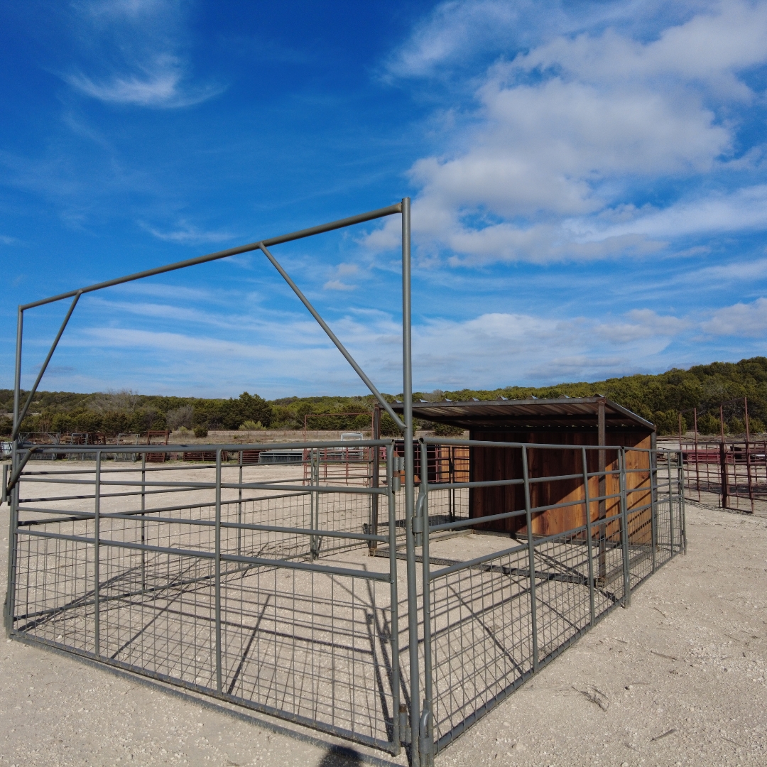DuBose livestock equipment